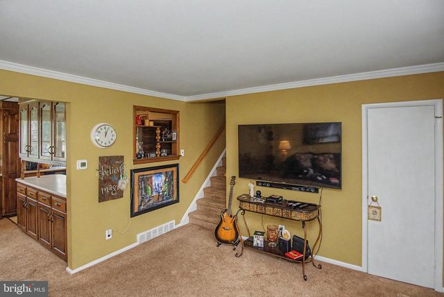 1026 PROSS RD, Lansdale, PA 19446