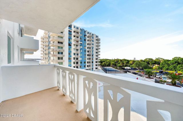 925 N Halifax Ave Apt 410, Daytona Beach, FL 32118