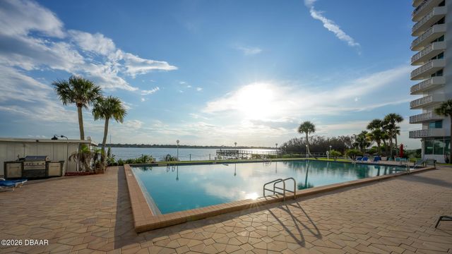 925 N Halifax Ave Apt 410, Daytona Beach, FL 32118