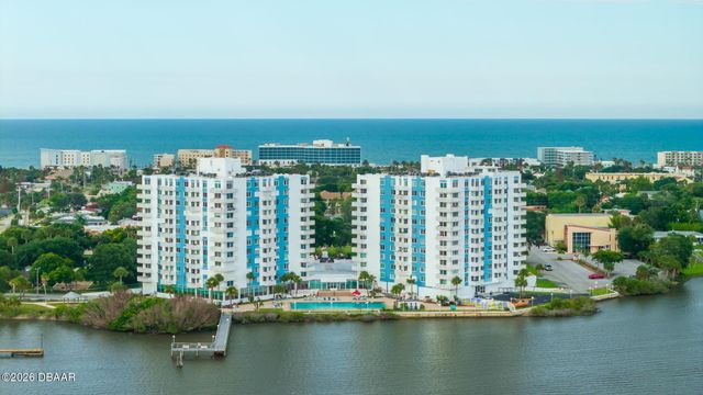 925 N Halifax Ave Apt 410, Daytona Beach, FL 32118