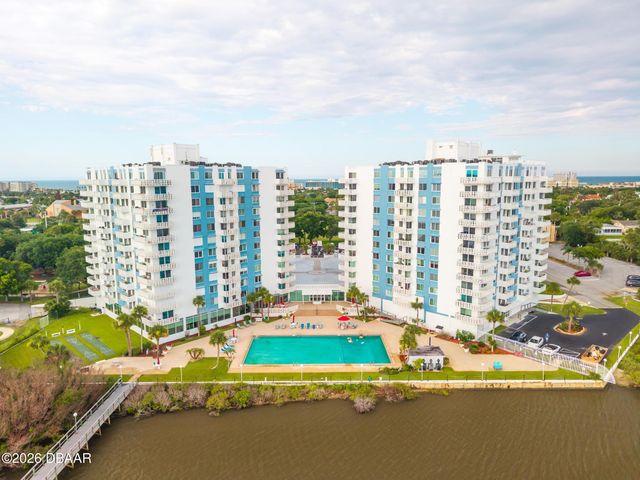 925 N Halifax Ave Apt 410, Daytona Beach, FL 32118