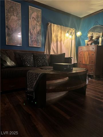 4202 West Pinecrest Circle, Las Vegas, NV 89121