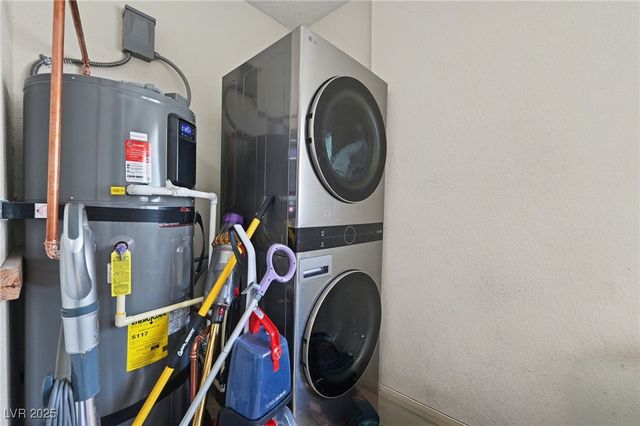 4202 West Pinecrest Circle, Las Vegas, NV 89121