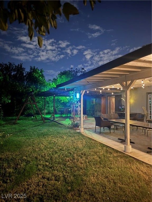 4202 West Pinecrest Circle, Las Vegas, NV 89121