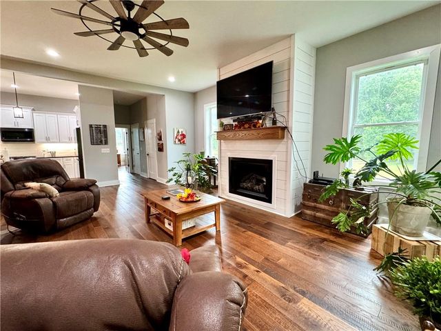 250 Hook Road NE, Ranger, GA 30734
