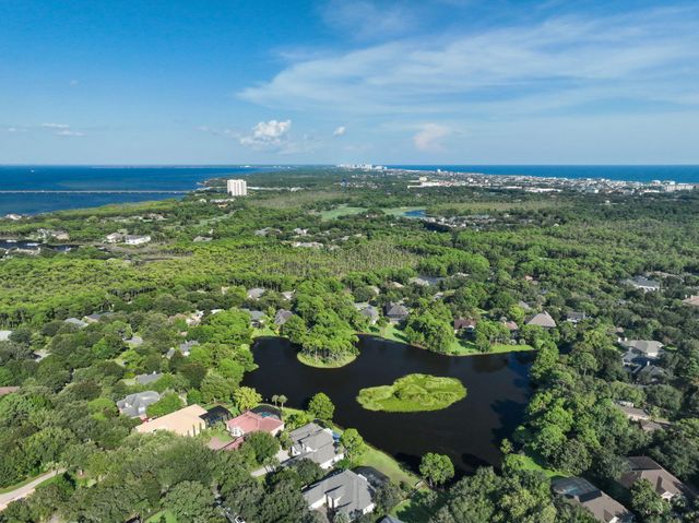 236 Matties Way, Destin, FL 32541