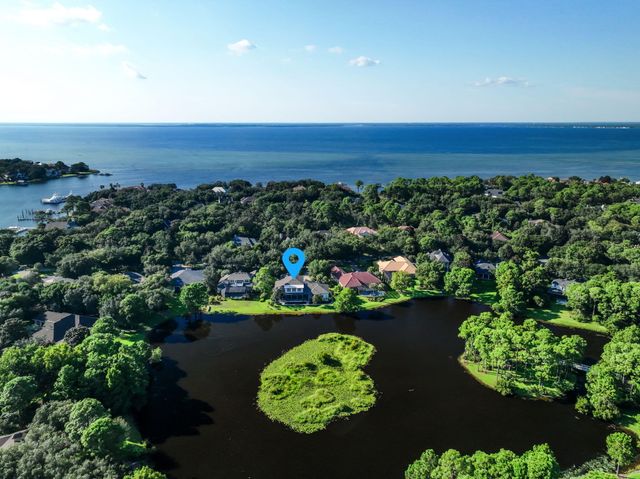236 Matties Way, Destin, FL 32541