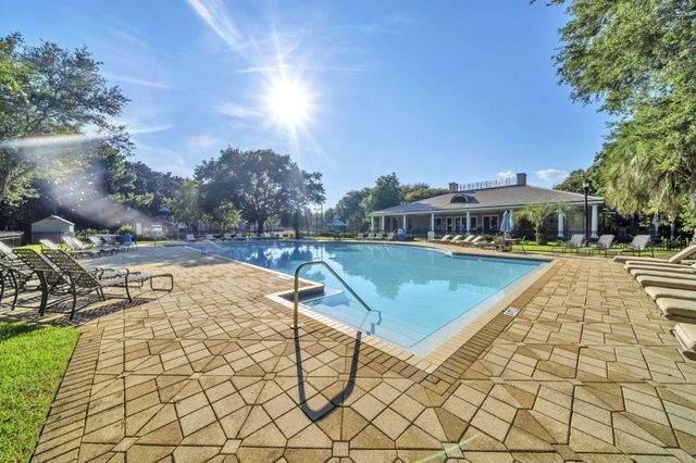 236 Matties Way, Destin, FL 32541