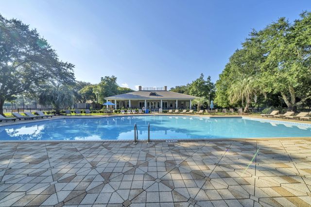 236 Matties Way, Destin, FL 32541