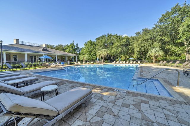 236 Matties Way, Destin, FL 32541