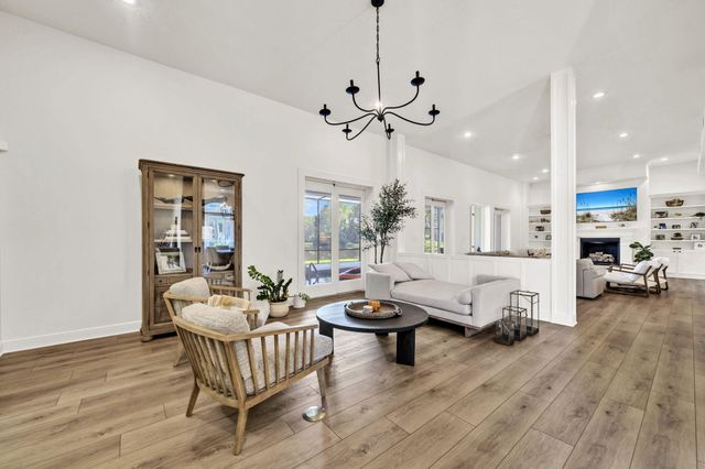 236 Matties Way, Destin, FL 32541