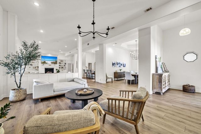 236 Matties Way, Destin, FL 32541