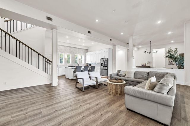 236 Matties Way, Destin, FL 32541