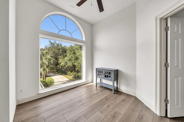 236 Matties Way, Destin, FL 32541