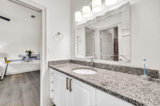 236 Matties Way, Destin, FL 32541