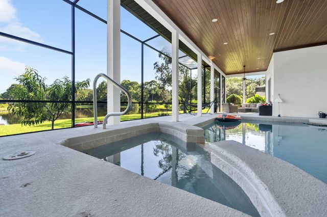 236 Matties Way, Destin, FL 32541