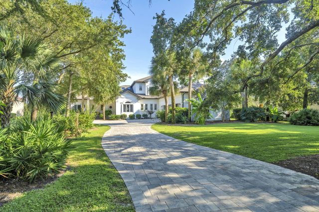 236 Matties Way, Destin, FL 32541