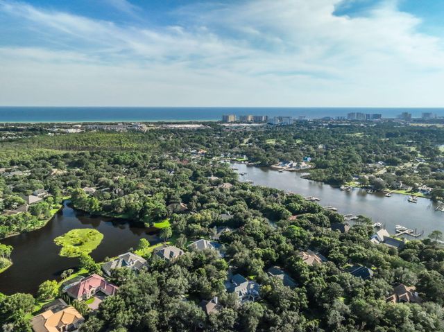 236 Matties Way, Destin, FL 32541