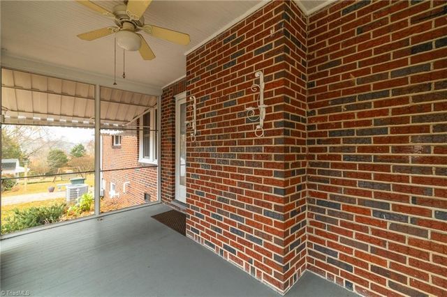 1222 Meadow Road, Eden, NC 27288