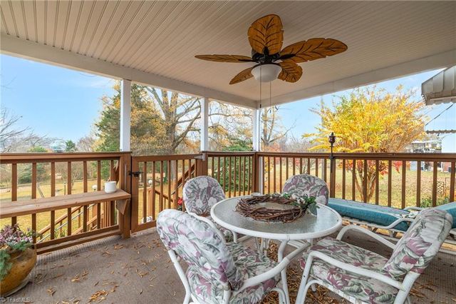 1222 Meadow Road, Eden, NC 27288