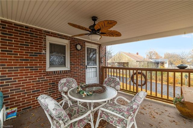 1222 Meadow Road, Eden, NC 27288