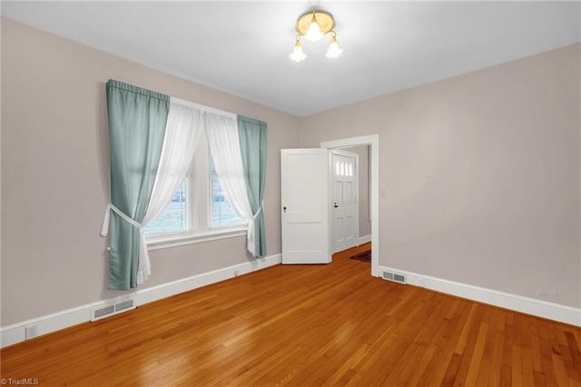 1222 Meadow Road, Eden, NC 27288