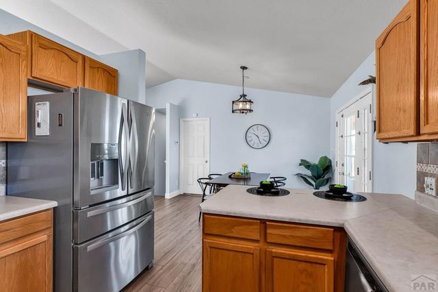 613 E Earl Dr, Pueblo West, CO 81007