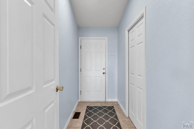 613 E Earl Dr, Pueblo West, CO 81007