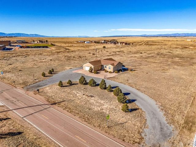 613 E Earl Dr, Pueblo West, CO 81007