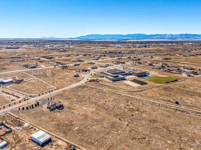 613 E Earl Dr, Pueblo West, CO 81007