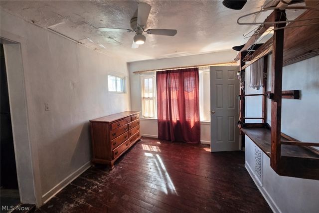 15301 Parkgrove Avenue, Cleveland, OH 44110