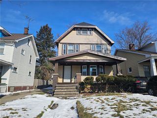 15301 Parkgrove Avenue, Cleveland, OH 44110