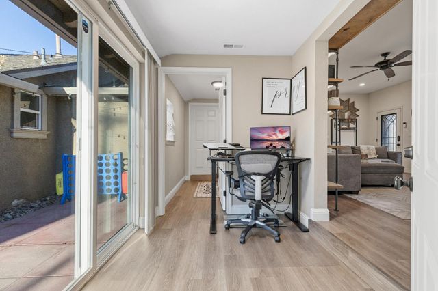 33 E pine, Stockton, CA 95204