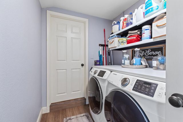 33 E pine, Stockton, CA 95204