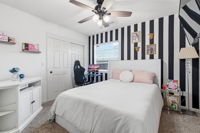 33 E pine, Stockton, CA 95204