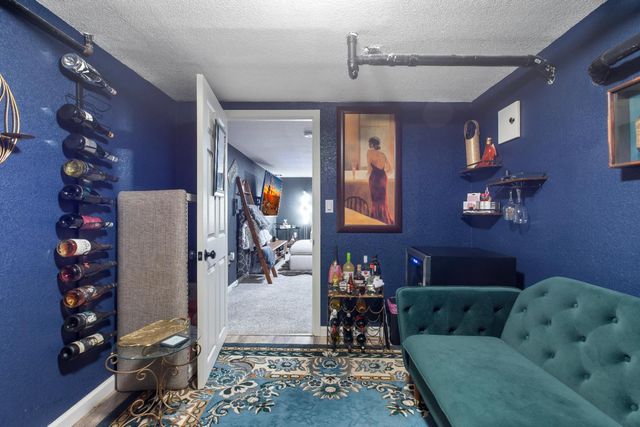 33 E pine, Stockton, CA 95204