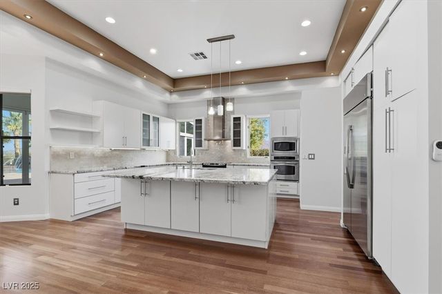 928 Santa Helena Avenue, Henderson, NV 89002