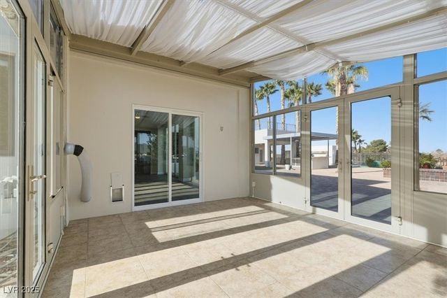 928 Santa Helena Avenue, Henderson, NV 89002