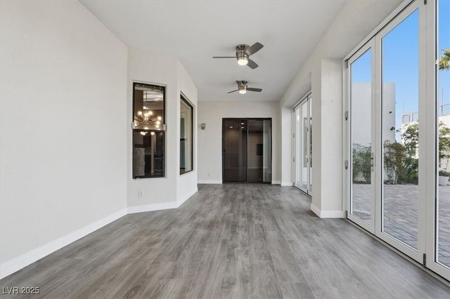 928 Santa Helena Avenue, Henderson, NV 89002