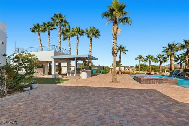 928 Santa Helena Avenue, Henderson, NV 89002