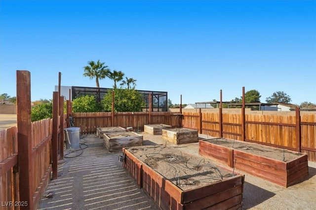 928 Santa Helena Avenue, Henderson, NV 89002