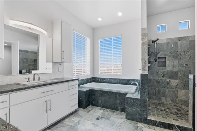 928 Santa Helena Avenue, Henderson, NV 89002