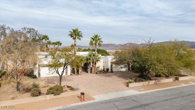 928 Santa Helena Avenue, Henderson, NV 89002