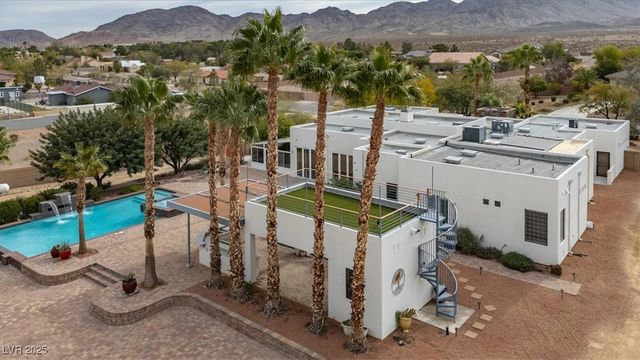 928 Santa Helena Avenue, Henderson, NV 89002