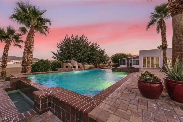 928 Santa Helena Avenue, Henderson, NV 89002