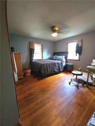 12 Navarre Street, West Warwick, RI 02893