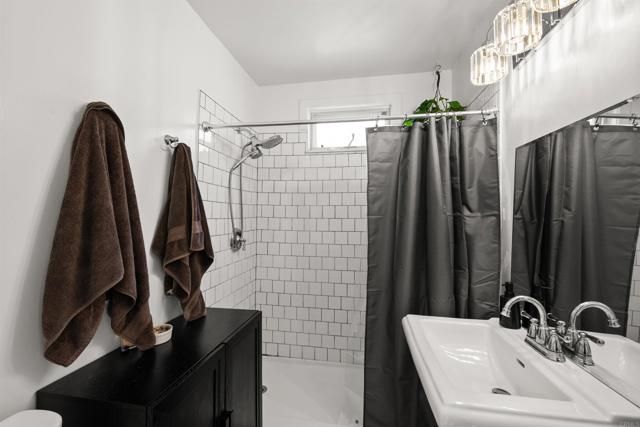 5119 Monroe Avenue, San Diego, CA 92115