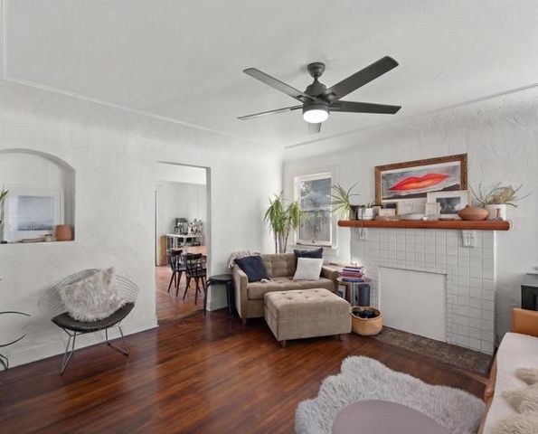 5119 Monroe Avenue, San Diego, CA 92115