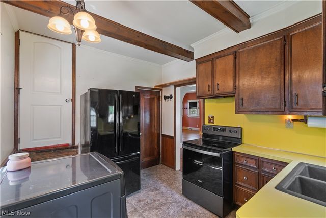 1274 Woodland Avenue NW, Canton, OH 44703