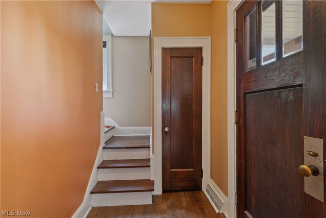 1274 Woodland Avenue NW, Canton, OH 44703